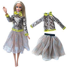 NK-Conjunto de ropa informal hecha a mano para niños, Camiseta con estampado de moda, blusa, falda gris para muñeca Barbie, accesorios de juguete para niños 04G 5X, 1 Set 2024 - compra barato