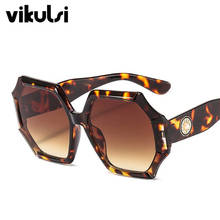 Ретро большие леопардовые солнцезащитные очки для женщин и мужчин модные очки Уникальные трендовые жемчужные многоугольные солнцезащитные очки UV400 gafas de sol 2024 - купить недорого