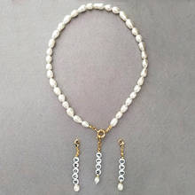 Collar con colgante del alfabeto inglés de perlas de agua dulce, hecho a mano, accesorios de ropa con encanto único, diseño de moda, 2020 2024 - compra barato