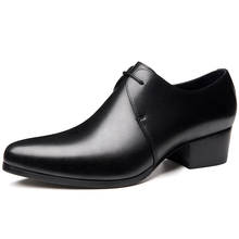 Nuevos hombres puntiagudos con cordones tacones altos moda oxford Zapatos negro vestido de boda zapatos hombres aumento de altura Hombre Zapatos 2024 - compra barato