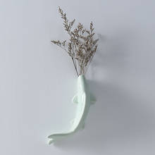 Vaso de cerâmica em forma de peixe, enfeite de flores secas celadon estilo europeu, pequeno acessórios de arte de decoração para casa 2024 - compre barato