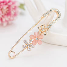 Broche de aleación coreana con diamantes de imitación para mujer y niña, joyería de moda, accesorios de regalo 2024 - compra barato