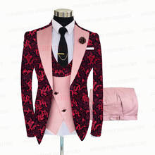 2021 красные свадебные костюмы с цветочным принтом для мужчин на заказ приталенный формальный мужской Блестящий вечерний костюм пиджак, жилет и брюки из 3 предметов 2024 - купить недорого