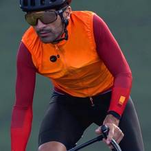 2020 оранжевый осенний высококачественный профессиональный легкий ветрозащитный велосипедный жилет для мужчин и женщин, велосипедный ветрозащитный жилет, ветрозащитный жилет для горного велосипеда 2024 - купить недорого