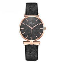 2020 женские часы в простом стиле с циферблатом в виде листа, повседневные женские кожаные кварцевые аналоговые часы, часы в подарок 2024 - купить недорого