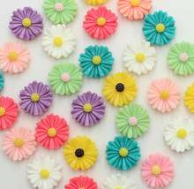 200pcs 17mm DAISY Resin Flower Cabochons / Decoden Flatback Cabochon For DIY Jewelry, Hair Clips, Scrapbooks, Cards 2024 - buy cheap
