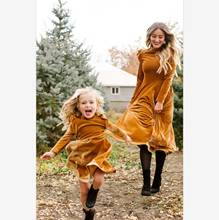 Outono família combinando roupas vestido de manga cheia mamãe e me vestidos flanela família olhar mãe e bebê menina na altura do joelho vestido 2024 - compre barato