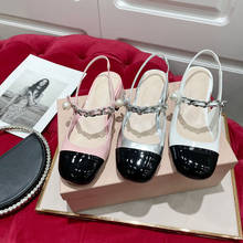 Sandálias femininas de couro legítimo, sapatos confortáveis com corrente de pérolas, dedo quadrado, slip-on, sapatos para mulheres, verão, novo, 2021 2024 - compre barato