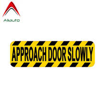 Abordagem Aliauto Aviso Engraçado Etiqueta Do Carro Porta Lentamente Acessórios PVC Decal para Suzuki Peugeot Skoda Volvo Honda Civic,16cm * 5cm 2024 - compre barato