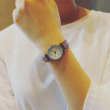 Новинка 2021, часы, женские Кварцевые аналоговые наручные часы с маленьким циферблатом и кожаным ремешком, изящные часы, роскошные деловые часы, подарок для девушки 2024 - купить недорого