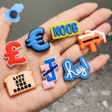 Figura del alfabeto inglés para niños, símbolo de moneda, pulsera artesanal de PVC, accesorios para zapatos de jardín, dijes, regalo para x-mas, 1 unidad 2024 - compra barato