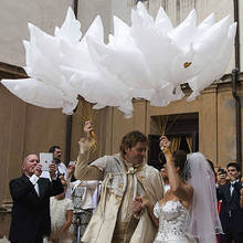 50pcs Large 104*54cm White Dove Balloon Orbs Peace Bird Pigeons Balloon Marriage Graduation  Wedding Party Decoration 2024 - buy cheap