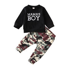 Conjunto de 2 piezas para niños pequeños, camiseta con letras negras y pantalones largos de camuflaje, chándal 2024 - compra barato
