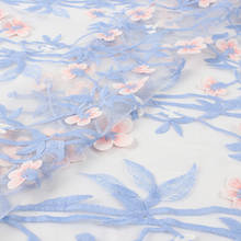 Alta qualidade azul céu três-dimensional floral macio bordado tecido de malha de renda tecido vestido de casamento tecido artesanal faça você mesmo 2024 - compre barato