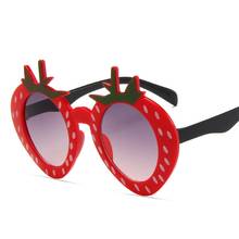 Gafas de sol de fresa para niños, lentes de sol Anti-uv infantiles, con sombreado, 2021 2024 - compra barato