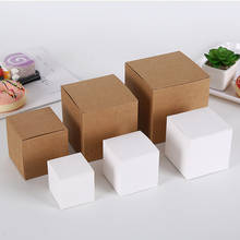 5 шт. многоразмерная Милая квадратная упаковочная коробка из крафт-бумаги, товары для свадебной вечеринки, ручная работа, мыло, шоколад, конфеты, коробка для хранения 2024 - купить недорого