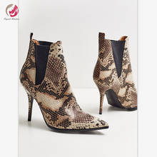 Intención Original nueva moda botines de piel de serpiente Mujer puntiagudos Sexy tacones de aguja concisa botas cortas mujer elegante 2024 - compra barato