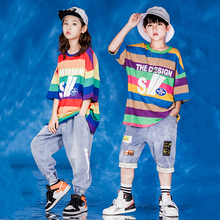 Moletom hip-hop para meninas e meninos, traje infantil de arco-íris, camiseta listrada, calças jeans para crianças, larga, adolescentes, dança da rua, trajes de verão 2024 - compre barato