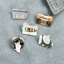 Creative Cartoon Radio, Gramophone Brooch, Retro Rock Disc, Record Tape, Exquisite Pin, All-match Clothing Accessories Badge Ins 2024 - buy cheap