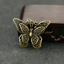 Accesorios de llavero de latón exquisito, colgante de mariposa hueca, accesorios de bolsa, regalo artesanal 2024 - compra barato