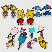 Disney-figuras de acción de Pooh Tigger Piglet, accesorios de productos de dibujos animados, botón pendientes, regalos de cumpleaños Unisex 2024 - compra barato