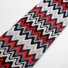 Zig zag tecidos de renda tricô vermelho preto onda tira rendas 1 metro malha crochê tecidos para vestido diy moda pano 150cm de largura 2024 - compre barato