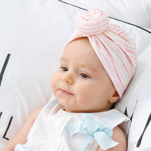 Шапочка с бантиком для новорожденных, хлопковые шапочки с изображением пончика и тюрбана для младенцев, милая шапочка с индийским принтом цветов для маленьких девочек, головной убор 2024 - купить недорого