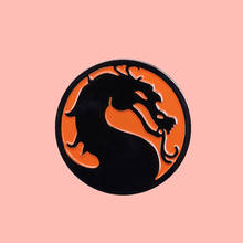 Классическая эмалированная брошь в виде дракона из игры Mortal Kombat, булавки, значки, булавки для лацканов, Модные металлические ювелирные изделия из сплава, аксессуары, подарки 2024 - купить недорого
