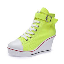 Zapatillas de deporte de moda para mujer, zapatos informales con plataforma de cordones y hebilla superior, con tacón de cuña oculto, color amarillo, verde y rosa 2024 - compra barato