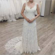 2021 Latest Charming Ivory Lace Sleeveless Wedding Dresses for Bride Plunge V Neckline Bridal Wedding Gowns Appliqued Beads 2024 - buy cheap