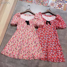 Mini vestido feminino de verão, vestido com gola quadrada e estampa de flores de seda, manga curta da sólida, de alta qualidade para passarela, de marca famosa, novo, 2021 2024 - compre barato