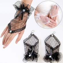 2021 Fashion Tulle Lace Fingerless Gloves Bride Sexy Wrist Glove Ladies Elegant Evening Party White Black Dress Short Gloves 2024 - buy cheap