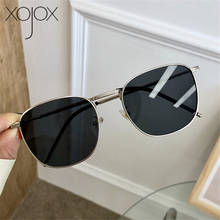 Солнцезащитные очки XojoX с металлической оправой UV400 для мужчин и женщин, винтажные трендовые брендовые дизайнерские маленькие квадратные очки с защитой от ультрафиолета, чёрные зеленые 2024 - купить недорого