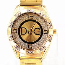 Часы наручные женские кварцевые, люксовые модные брендовые золотистые с браслетом из нержавеющей стали, со стразами 2024 - купить недорого
