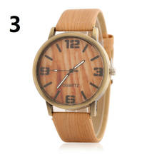 Relojes de imitación de madera para mujer, reloj de cuarzo informal con correa de cuero, de madera, Masculino 2024 - compra barato