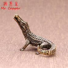 Estátua de crocodilo de cobre antiga, ornamentos de artesanato, decorações de mesa de escritório, estatuetas de animais de cobre puro, decorações de feng shui 2024 - compre barato