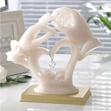 Creative Valentine's Day wedding birthday gifts, statue crafts, home office desktop decorations 2024 - buy cheap