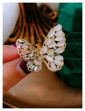 Butterfly Brooches for Women Elegant High Quality Clothing Accessory Brooch for Coat and Shirt Fashion Jewelry Brooch Pin 2024 - buy cheap