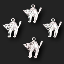 30pcs Silver Plated Pet Lynx Pendants Earrings Bracelet Metal Accessories DIY Charms For Jewelry Crafts Making 21*19mm A2351 2024 - buy cheap