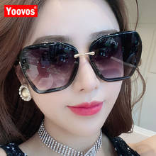 Yoovos 2020 большие солнцезащитные очки для женщин ретро роскошные женские солнцезащитные очки Новые Модные металлические брендовые дизайнерские Oculos De Sol Feminino 2024 - купить недорого