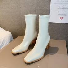 Botas de media caña para mujer, botines de tacón alto a la moda, cálidos, de felpa, sexys, color blanco, para invierno, 2020 2024 - compra barato