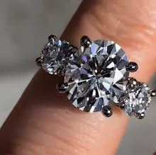 Новейшее роскошное блестящее большое овальное кольцо с циркониевым камнем, винтажное 925 Серебряное обручальное кольцо для женщин, обручальное кольцо, подарки на день Святого Валентина 2024 - купить недорого