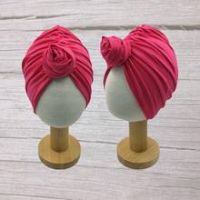 Gorros tejidos a rayas de Color sólido para bebé, gorros de flores plegables hechos a mano, turbante para recién nacido, accesorios para el cabello, 25x20 CM 2024 - compra barato