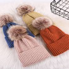 Chapéu de pompom listrado, cor sólida manter aquecido versão coreana maré friso moda gorro de malha feminino chapéu de inverno 2024 - compre barato