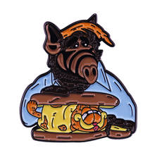 Alien Gordon Shumway and his favorite food Cat Burger enamel pin 2024 - buy cheap