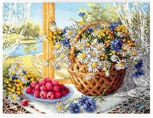 14/22/25ct  Beautiful Lovely Counted Cross Stitch Kit Daisy and Strawberry Raspberry Basket Flower Flowers at Windowsill 2024 - buy cheap