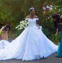 Off Shoulder Ball Gown African Wedding Dresses 2020 Vintage Lace 3D Floral Country Black Nigeria Bridal Gowns Vestido De Novia 2024 - buy cheap
