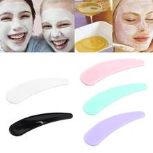 1pc Mini Cosmetic Spatula Disposable Curved Scoop Makeup Spoon Up Makeup Make Face Cream Stick Cream Beauty Mask Tool Kits D5F2 2024 - buy cheap
