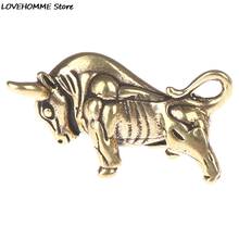 Mini Portable Retro Brass Wall Street Bull Statue Sculpture Home Office Desk Decorative Ornament Keychain Ornament Hand Toy Gift 2024 - buy cheap