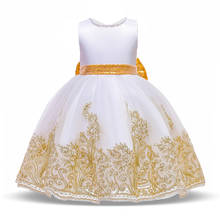 Детское платье с открытой спиной, с золотым бантом и вышивкой 2024 - купить недорого